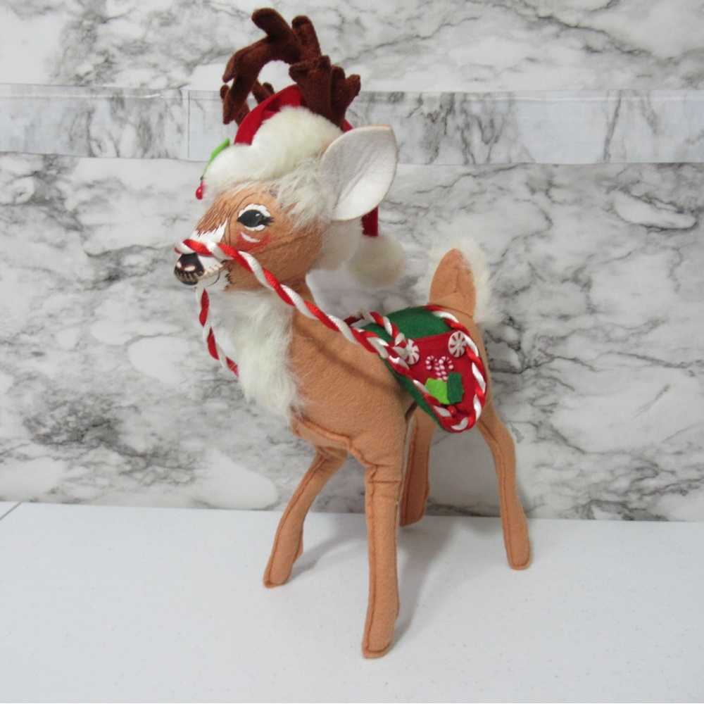 Annalee 2007 Peppermint Candy Reindeer Santa Hat Christmas Decoration